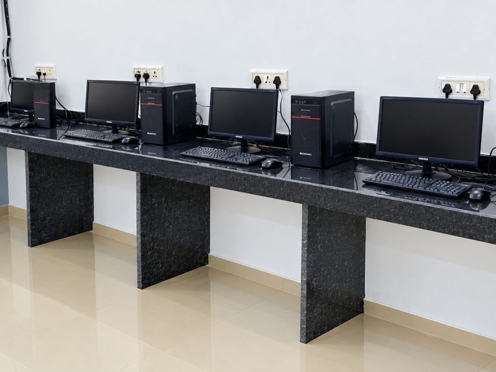 Little Rock English High School & Jr.College Computer Lab